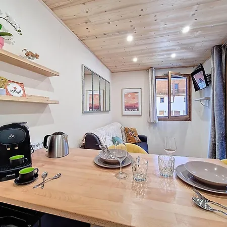 Cozy Au Pied Des Pistes Avec Balcon Sud, Pour 4 Personnes Apartamento